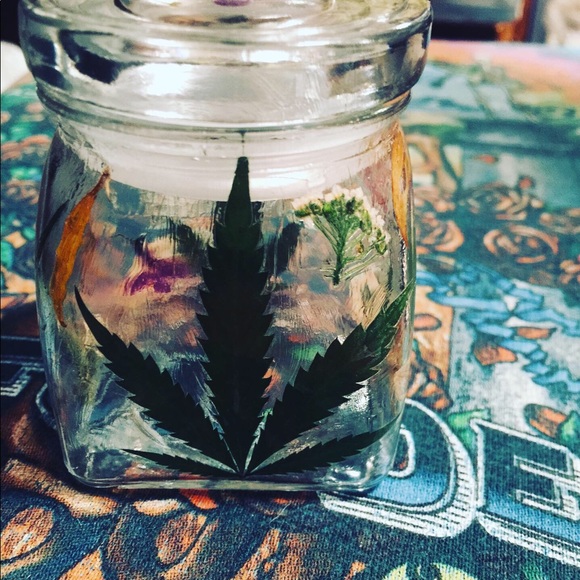 Homemade organic stash jar for ur marijuana - Picture 4 of 5